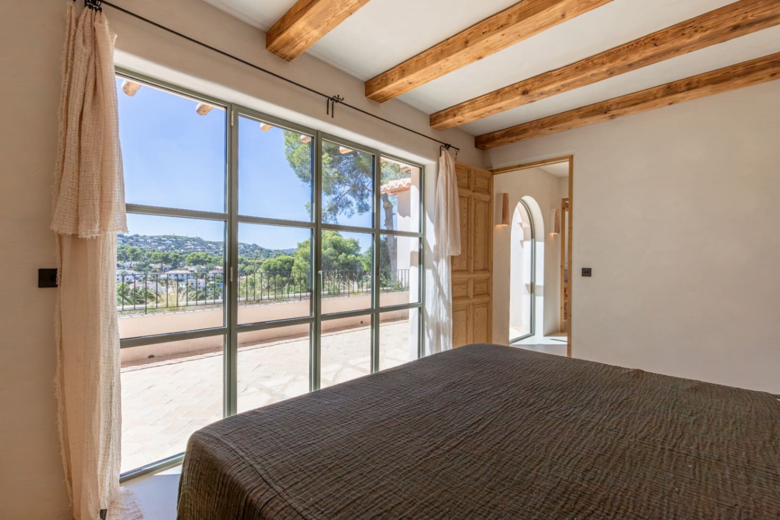4 bedroom Villa for sale in Javea / Xabia with pool garage - € 2,300,000 (Ref: 9974420)