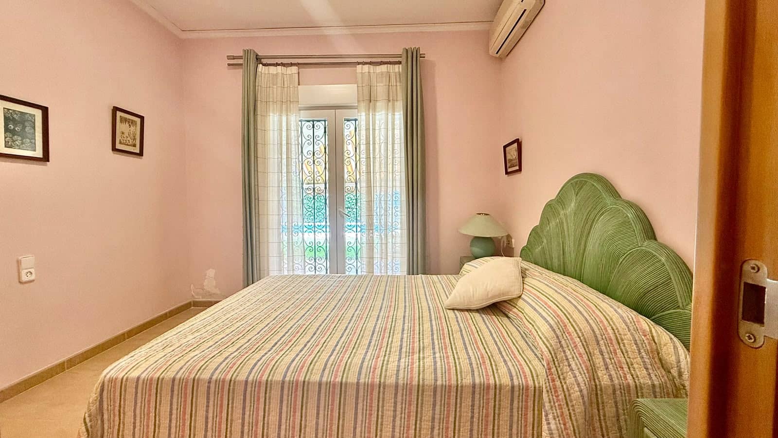 5 soverom Villa til salgs i Denia med svømmebasseng garasje - € 1 395 000 (Ref: 10004625)