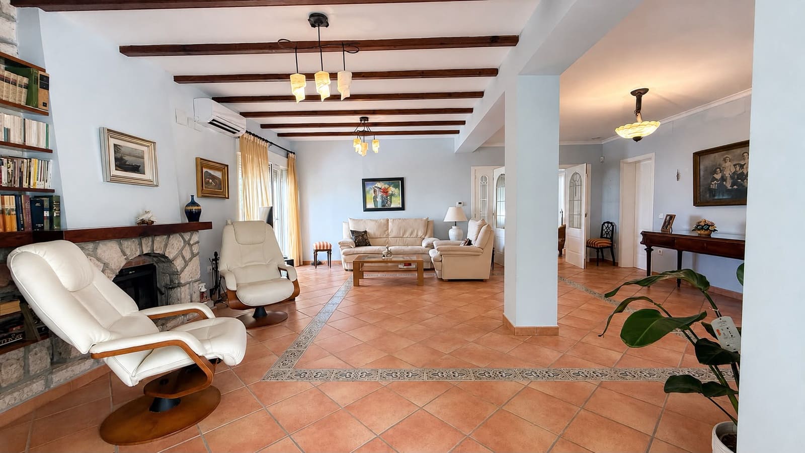 5 soverom Villa til salgs i Denia med svømmebasseng garasje - € 1 395 000 (Ref: 10004625)