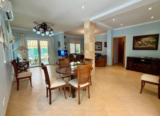 5 soverom Villa til salgs i Dénia med svømmebasseng garasje - € 1 395 000 (Ref: 10004625)