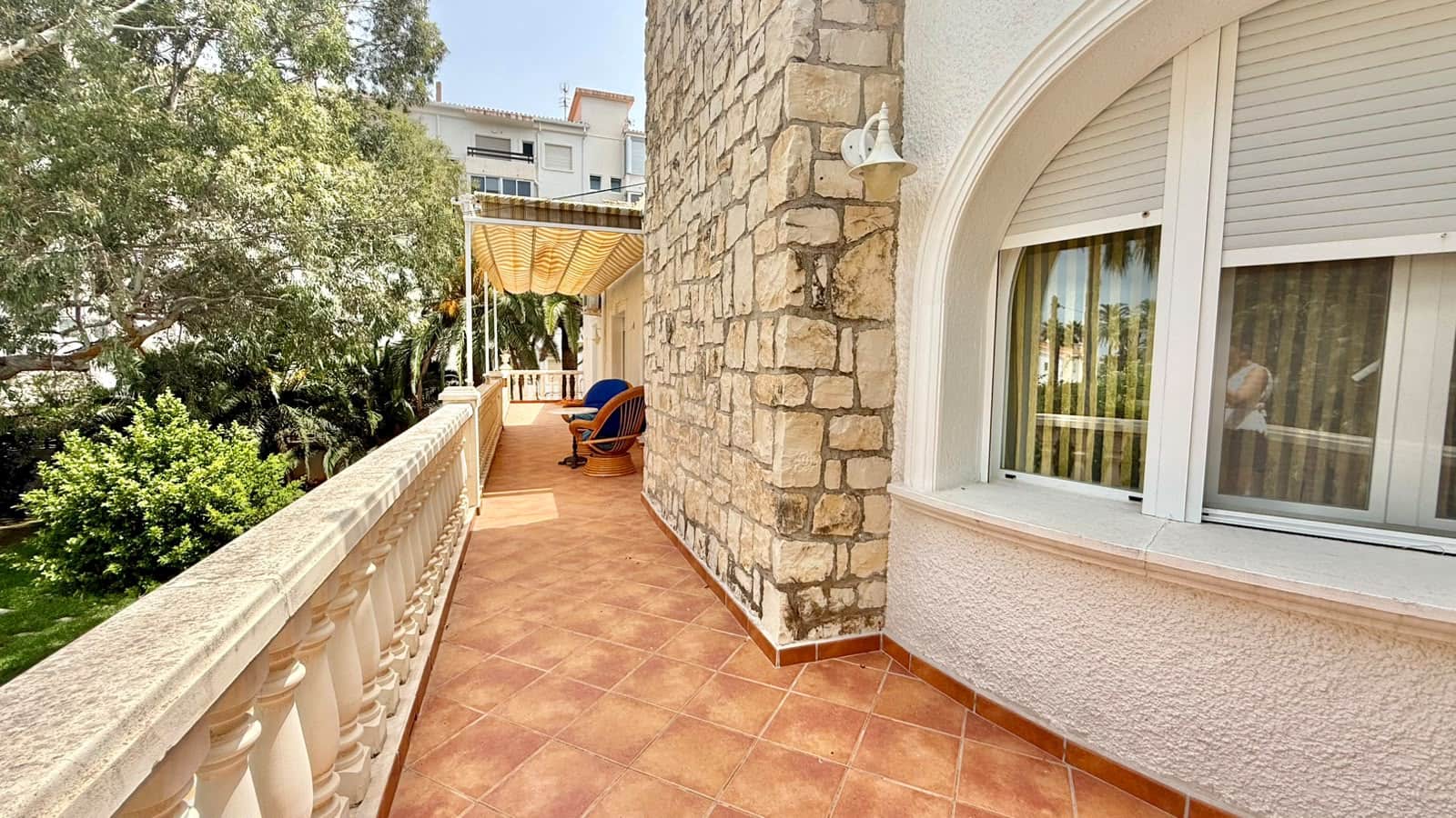 5 soverom Villa til salgs i Denia med svømmebasseng garasje - € 1 395 000 (Ref: 10004625)