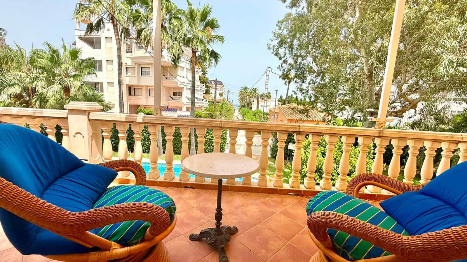 5 soverom Villa til salgs i Denia med svømmebasseng garasje - € 1 395 000 (Ref: 10004625)