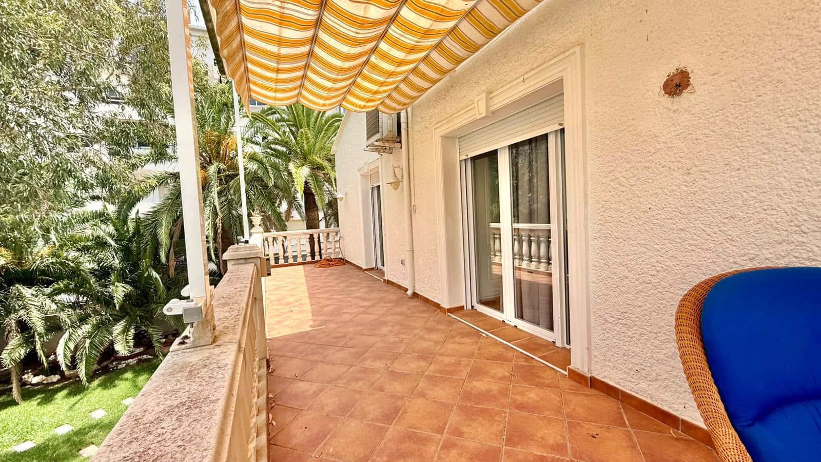 5 soverom Villa til salgs i Denia med svømmebasseng garasje - € 1 395 000 (Ref: 10004625)
