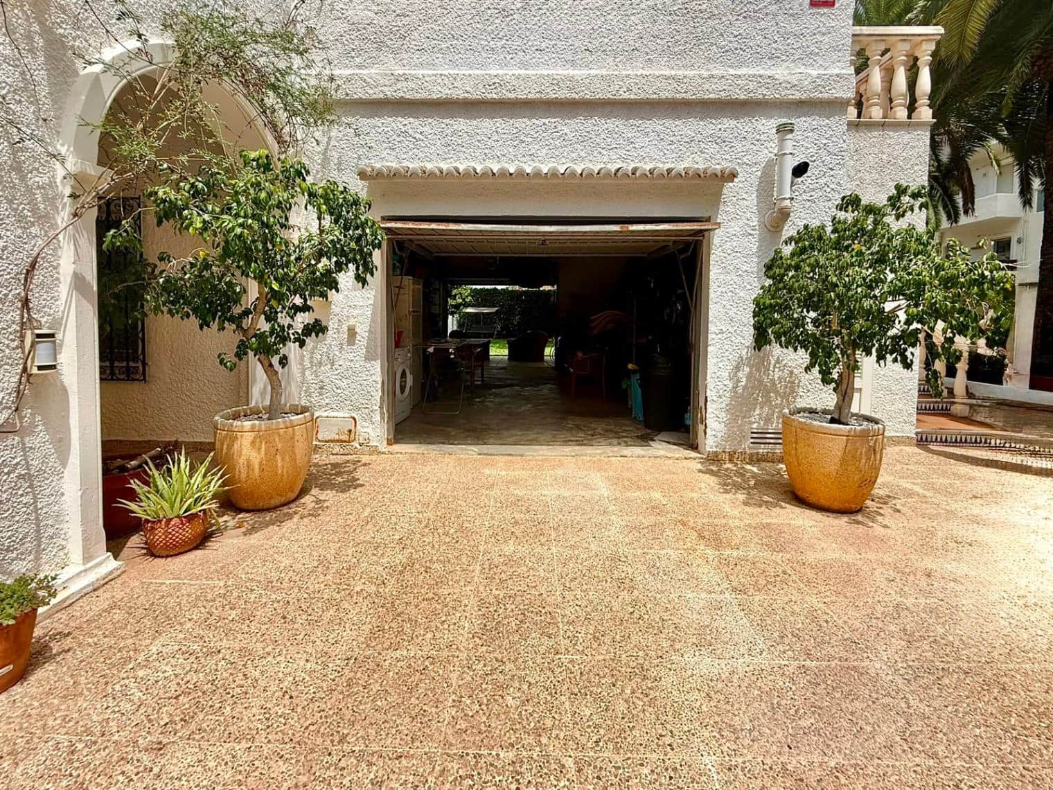 5 soverom Villa til salgs i Denia med svømmebasseng garasje - € 1 395 000 (Ref: 10004625)
