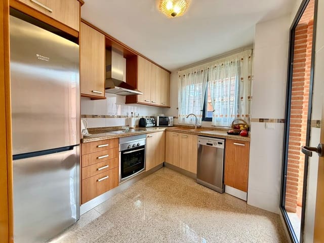 2 sypialnia Apartament na sprzedaż w Dénia z basenem garażem - 395 000 € (Ref: 10081746)