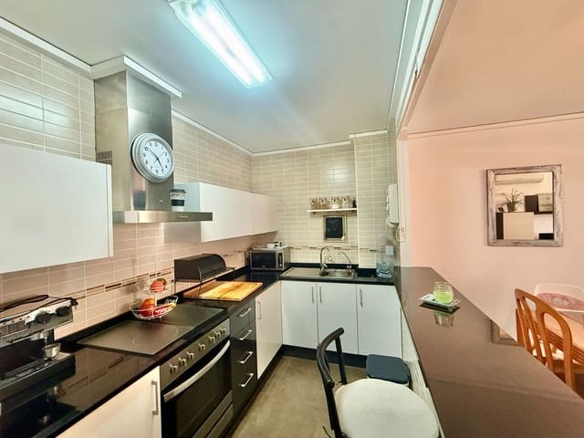 2 sovrum Lägenhet till salu i Dénia med garage - 260 000 € (Ref: 10101060)