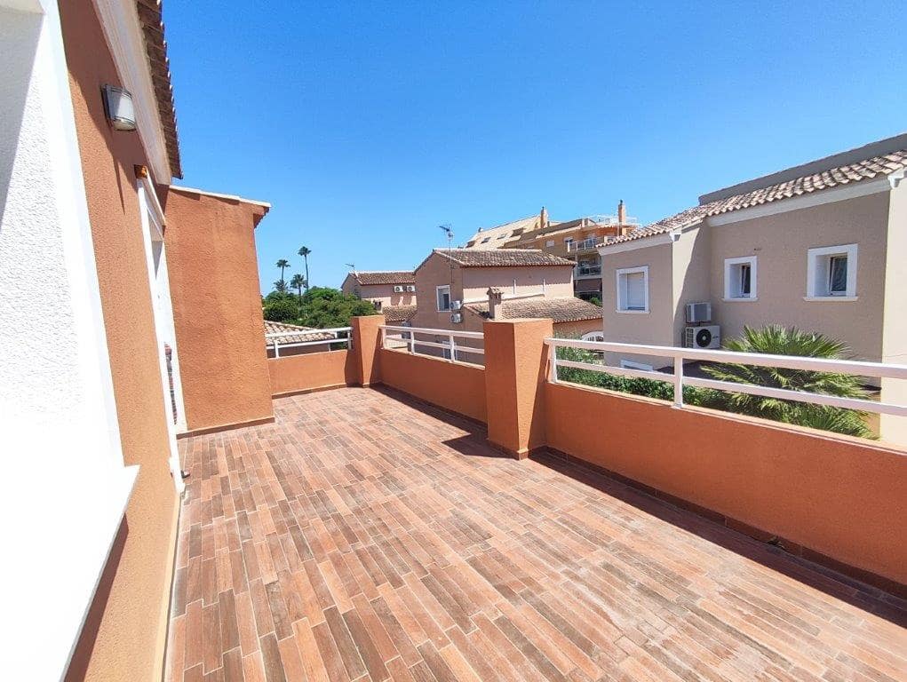 3 Zimmer Villa zu verkaufen in Denia mit Pool Garage - 495.000 € (Ref: 10101062)