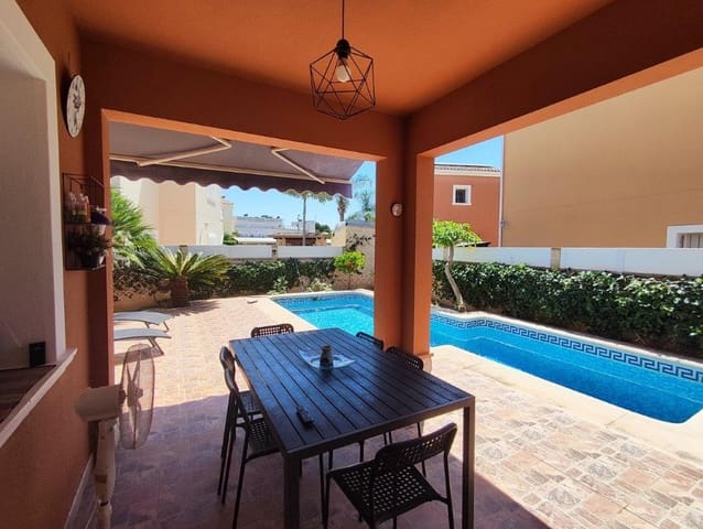 3 Zimmer Villa zu verkaufen in Dénia mit Pool Garage - 495.000 € (Ref: 10101062)