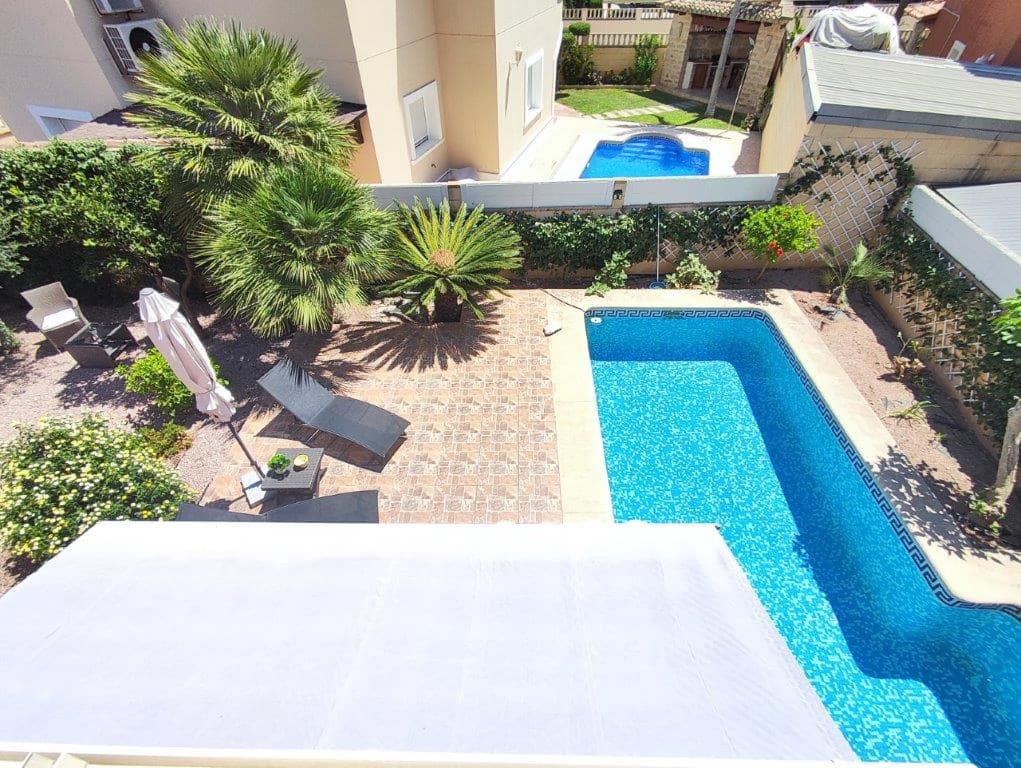 3 Zimmer Villa zu verkaufen in Denia mit Pool Garage - 495.000 € (Ref: 10101062)