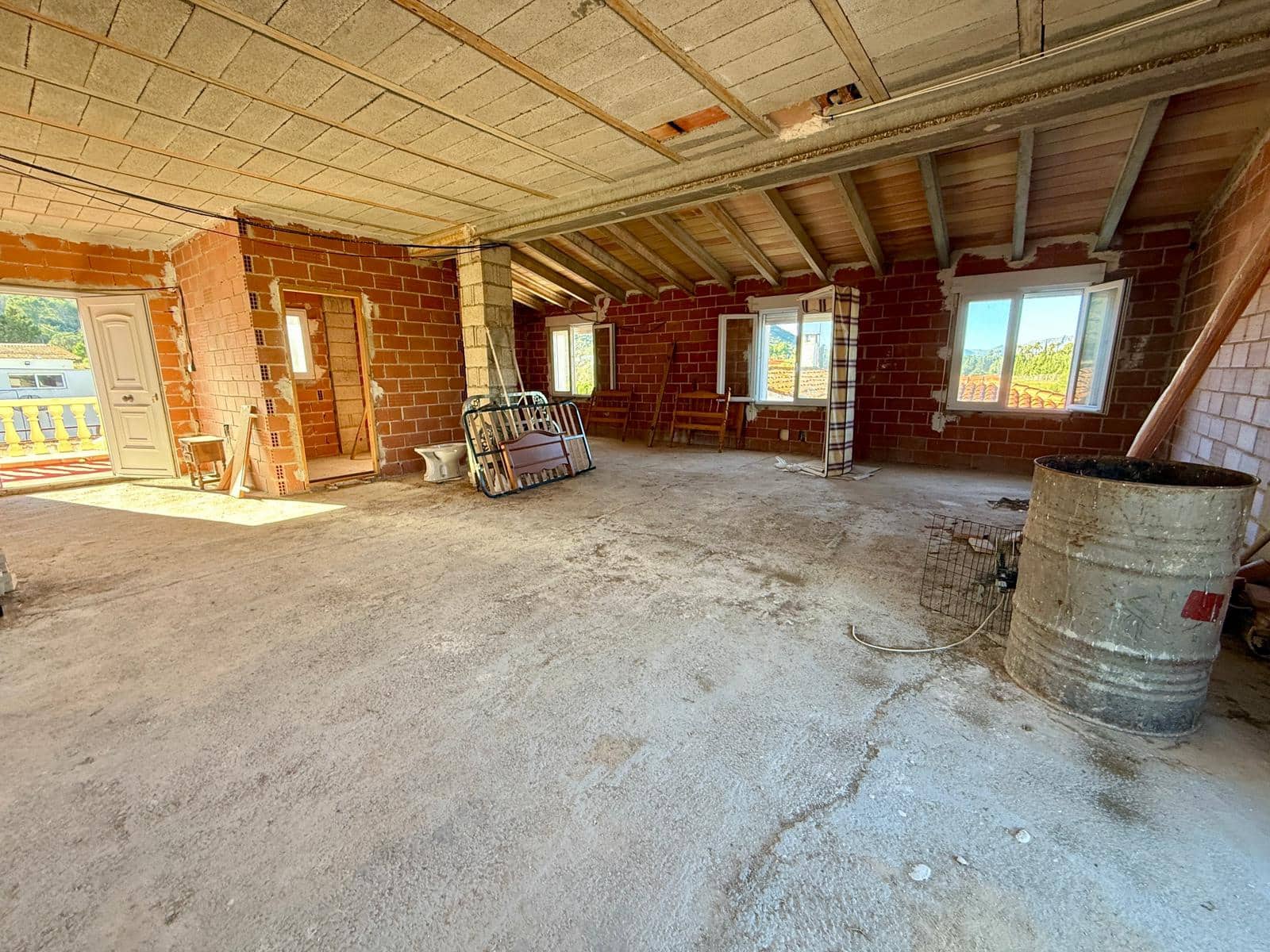 Finca/Casa Rural de 6 habitaciones en Dénia en venta con piscina garaje - 950.000 € (Ref: 9665493)