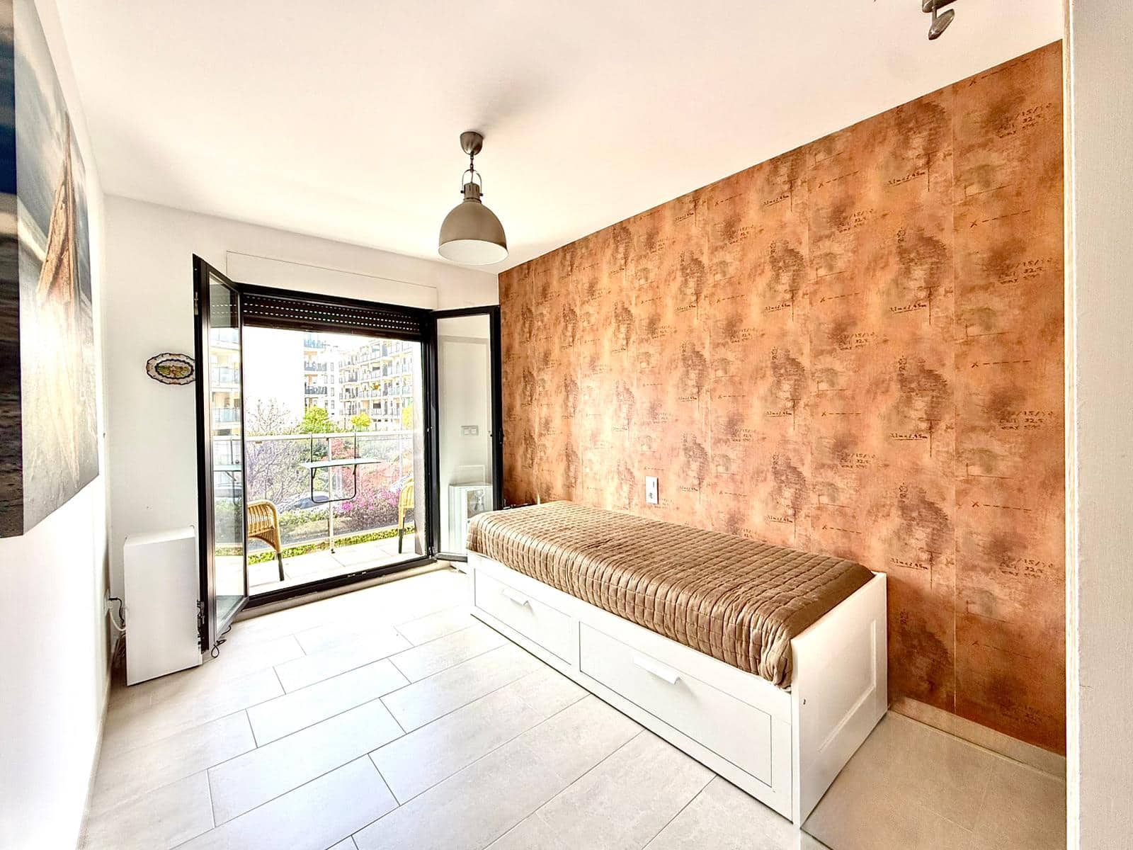 Apartamento de 2 habitaciones en Dénia en venta con piscina garaje - 350.000 € (Ref: 9716734)