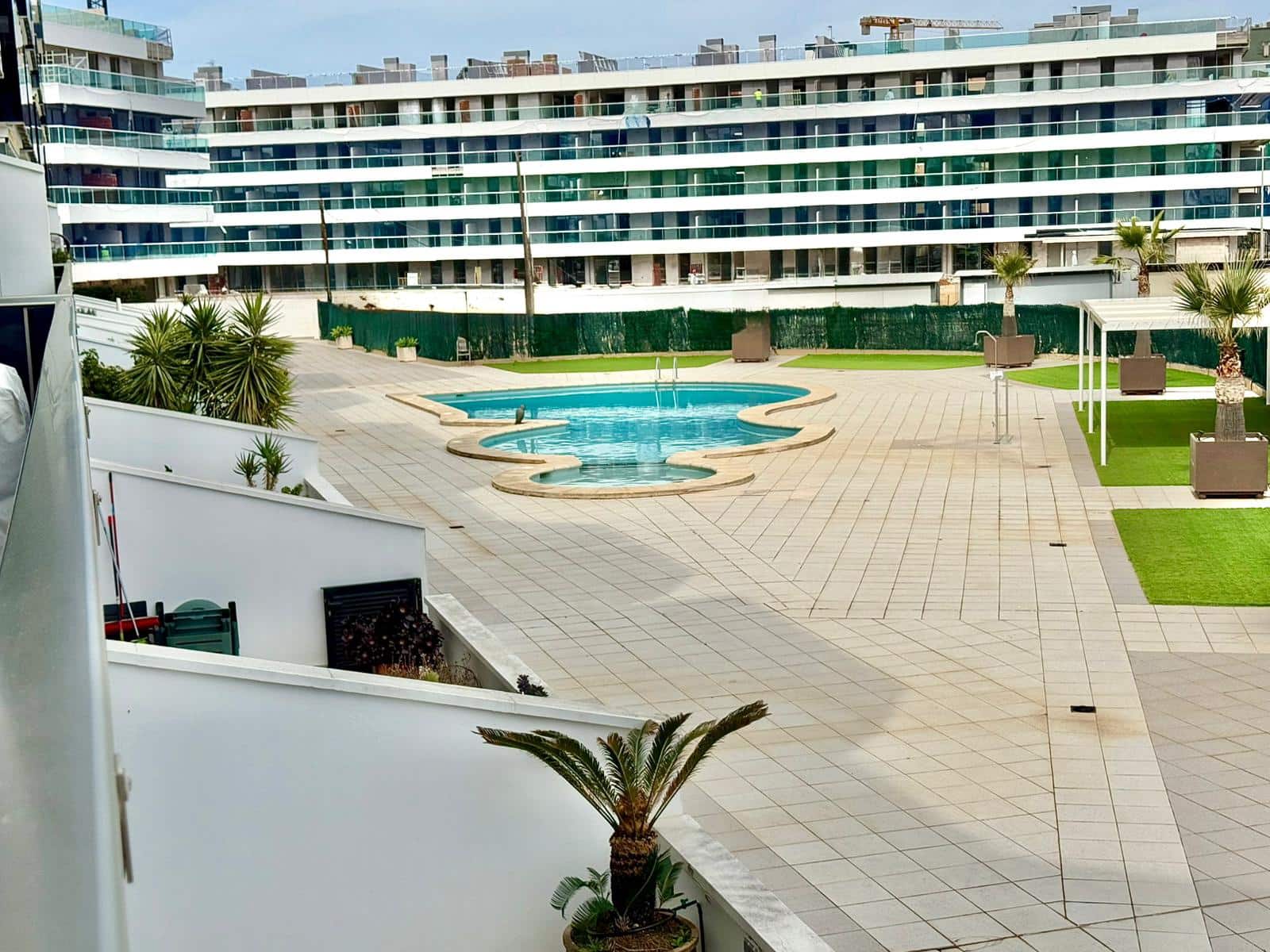 Apartamento de 2 habitaciones en Dénia en venta con piscina garaje - 350.000 € (Ref: 9716734)