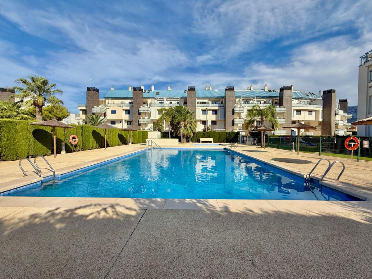 2 bedroom Apartment for sale in Denia with pool garage - € 389,000 (Ref: 9758016)