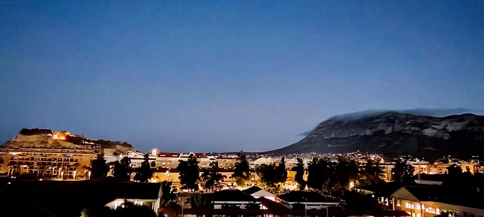 2 bedroom Penthouse for sale in Denia with pool garage - € 360,000 (Ref: 9802780)