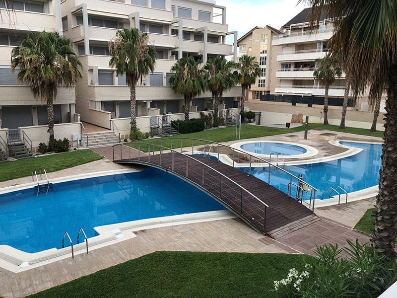 2 bedroom Apartment for sale in Denia with pool garage - € 298,000 (Ref: 9821016)