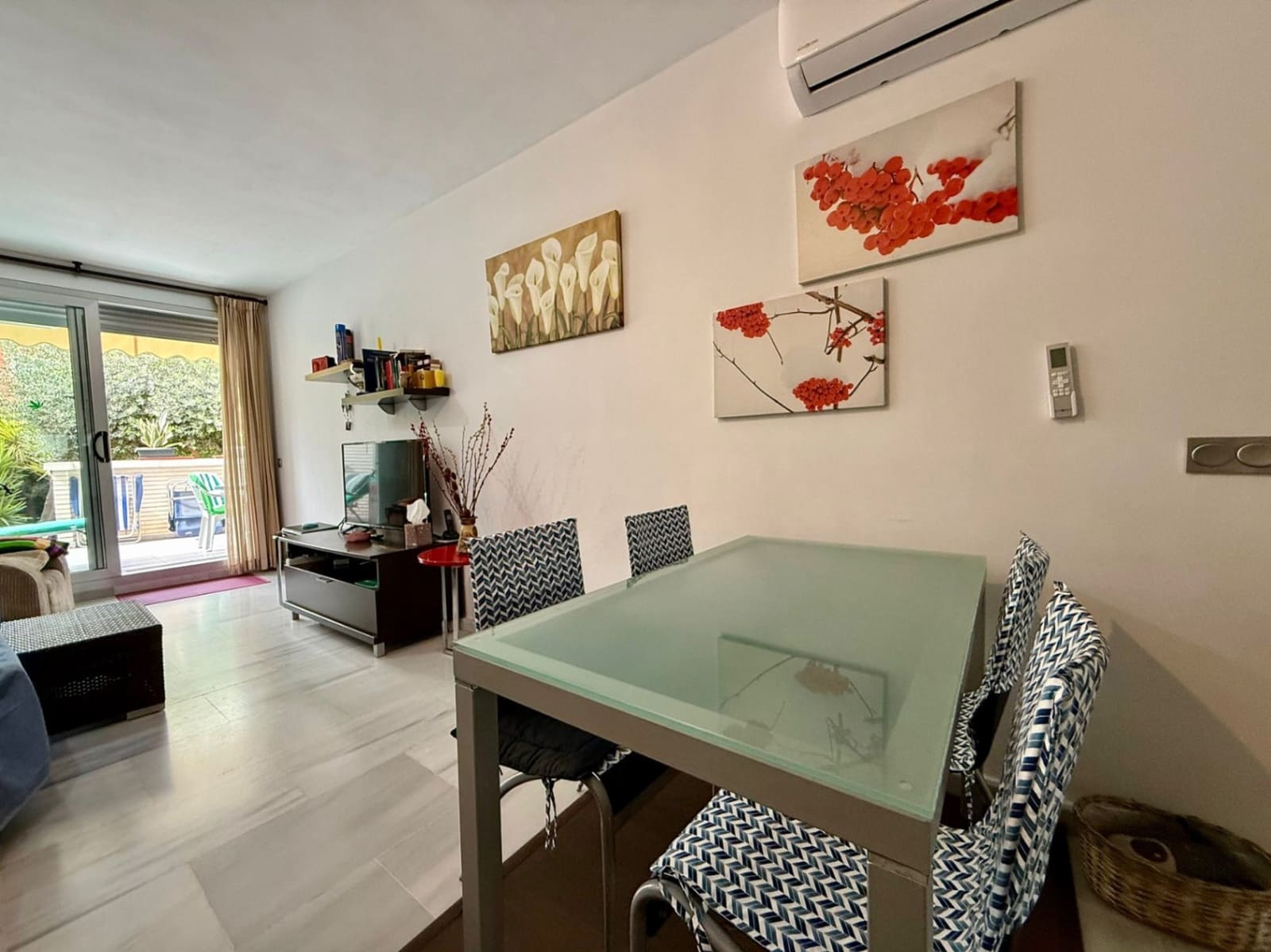 2 bedroom Apartment for sale in Denia with pool garage - € 298,000 (Ref: 9821016)