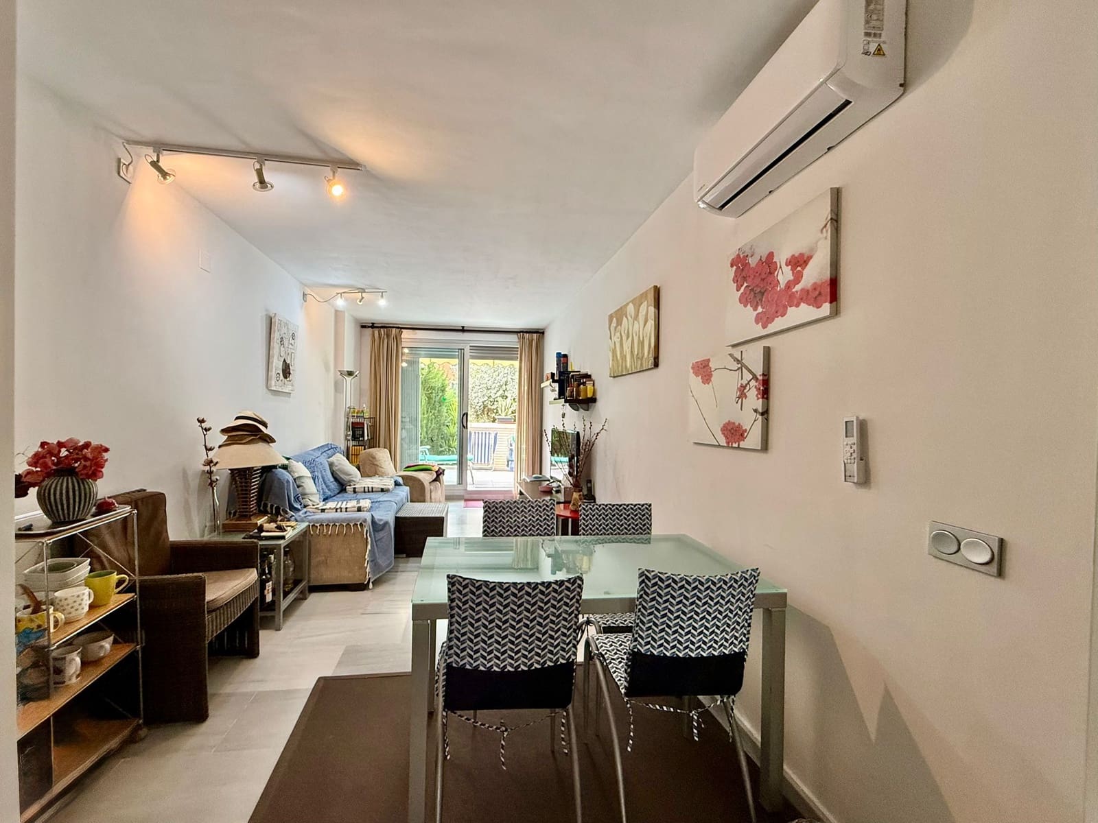 2 bedroom Apartment for sale in Denia with pool garage - € 298,000 (Ref: 9821016)