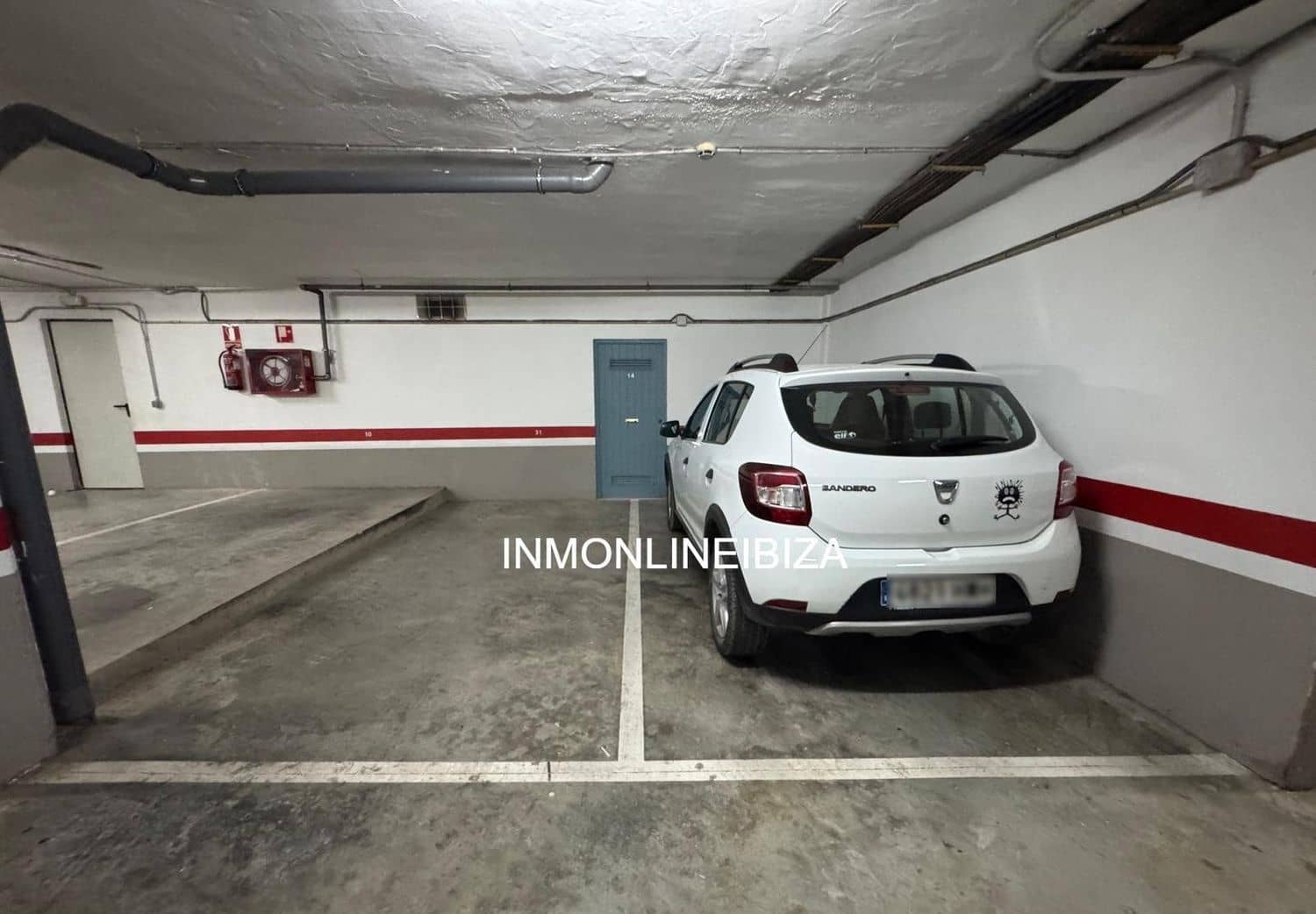 3 sovrum Lägenhet till salu i Ibiza stad med pool garage - 830 000 € (Ref: 10007107)