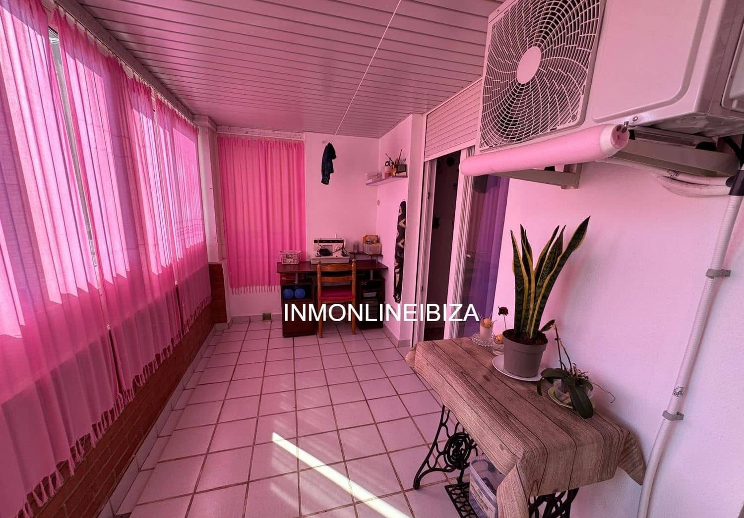 3 sovrum Lägenhet till salu i Ibiza stad med pool garage - 830 000 € (Ref: 10007107)