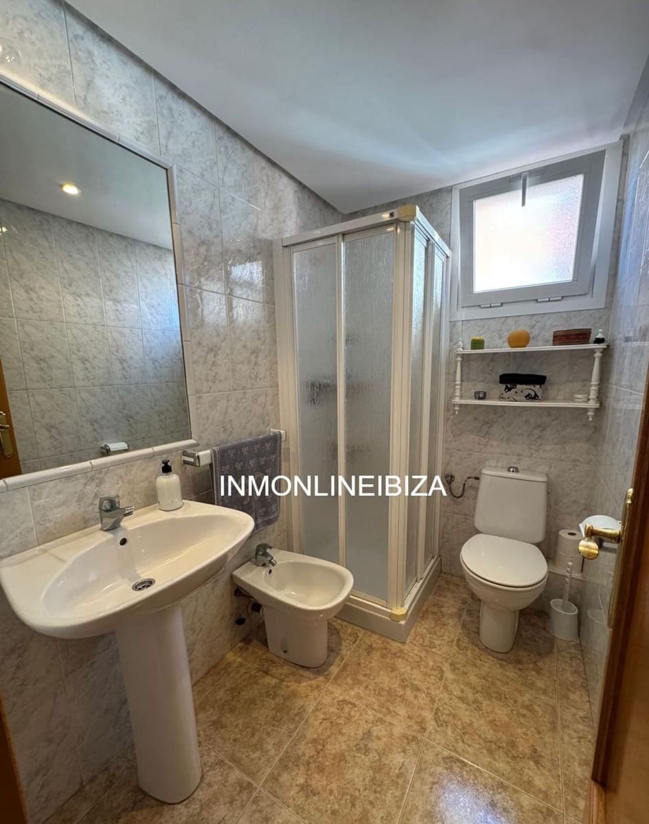 3 sovrum Lägenhet till salu i Ibiza stad med pool garage - 830 000 € (Ref: 10007107)