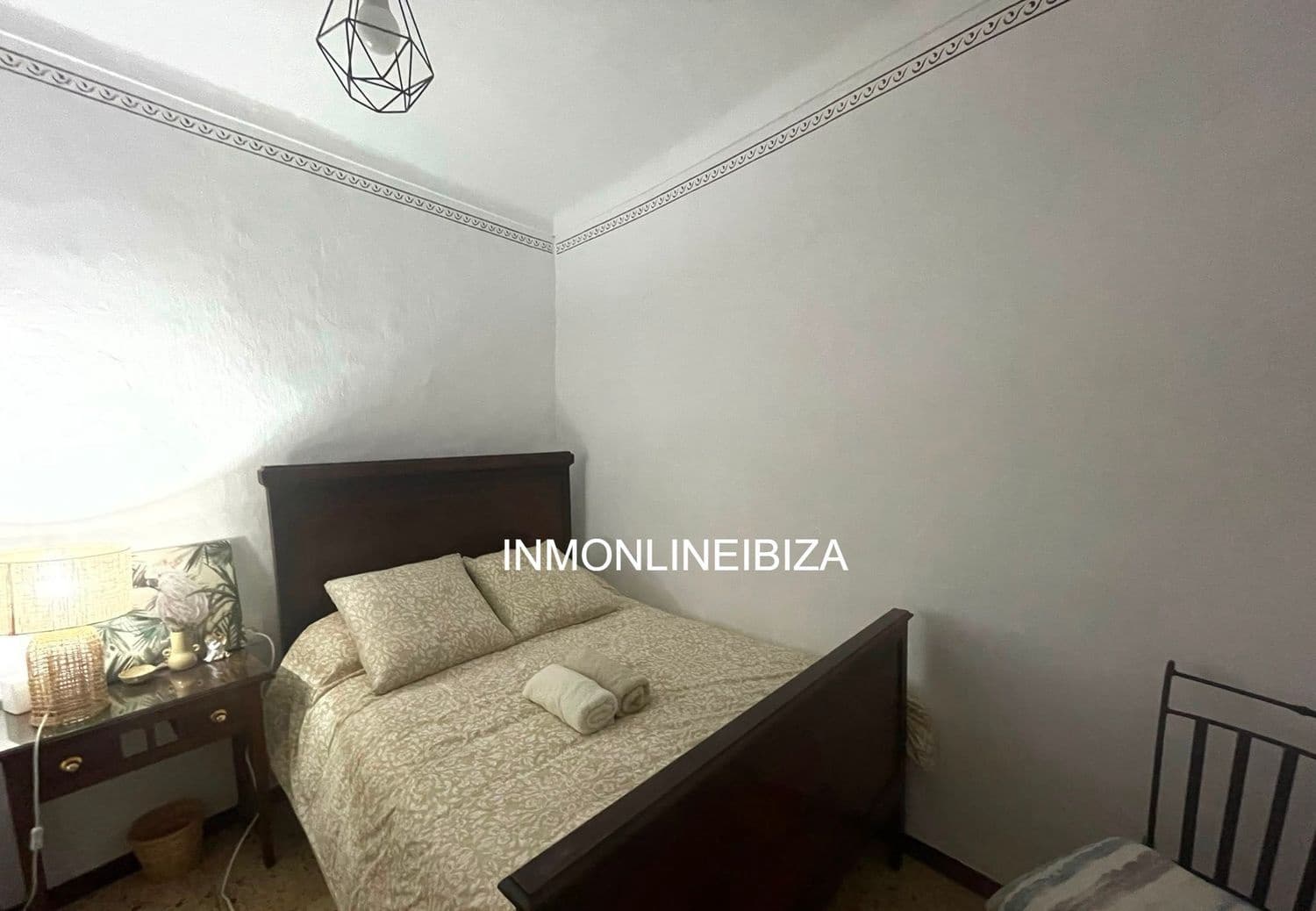 3 makuuhuone Maalaistalo vuokrattavana paikassa Tarbena mukana 
autotalli - 700 € (Ref: 10026706)