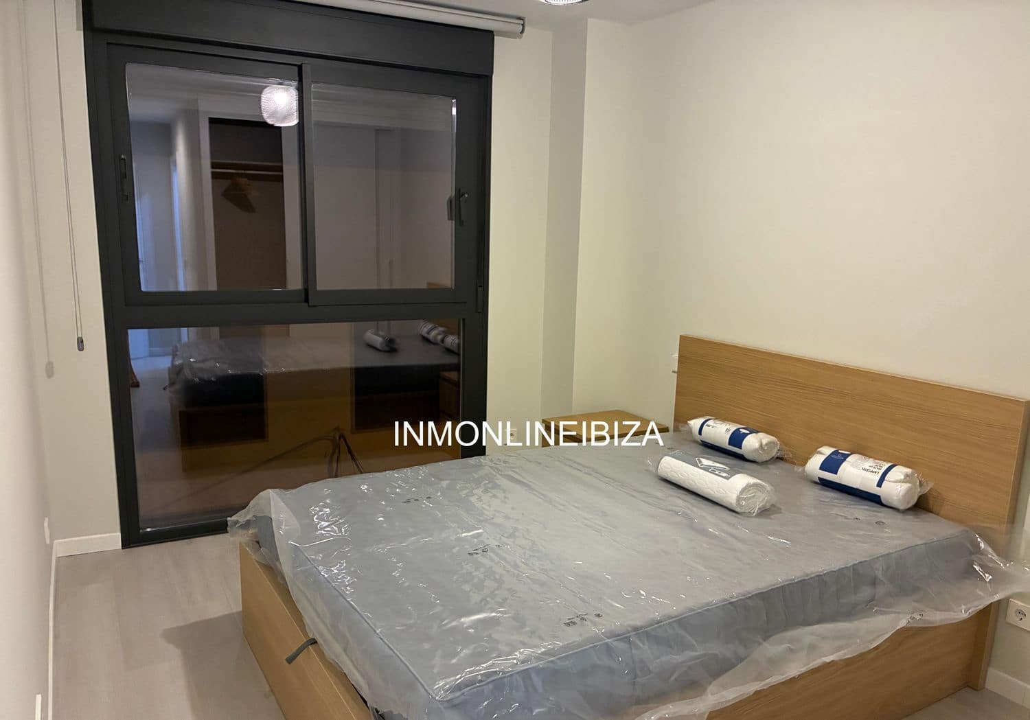 2 soveværelse Lejlighed til leje i Madrid by med garage - € 1.800 (Ref: 10040252)