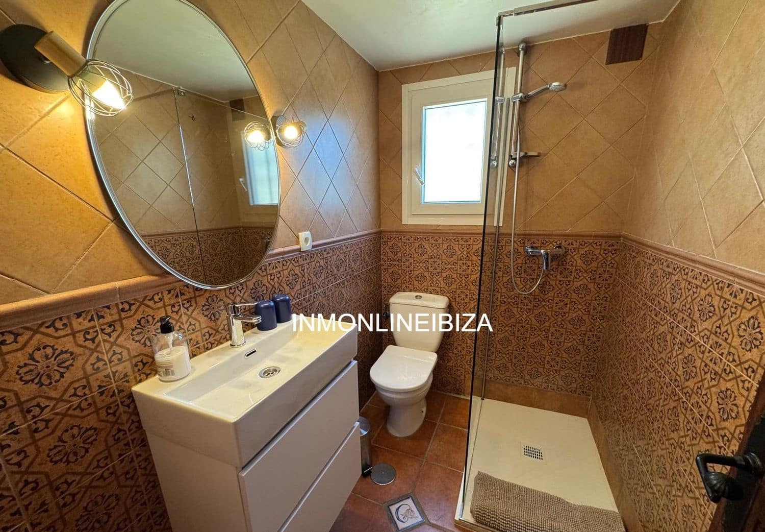 4 soverom Villa til leie i Alfaz del Pi / L'Alfas del Pi med svømmebasseng garasje - € 2 400 (Ref: 10108690)
