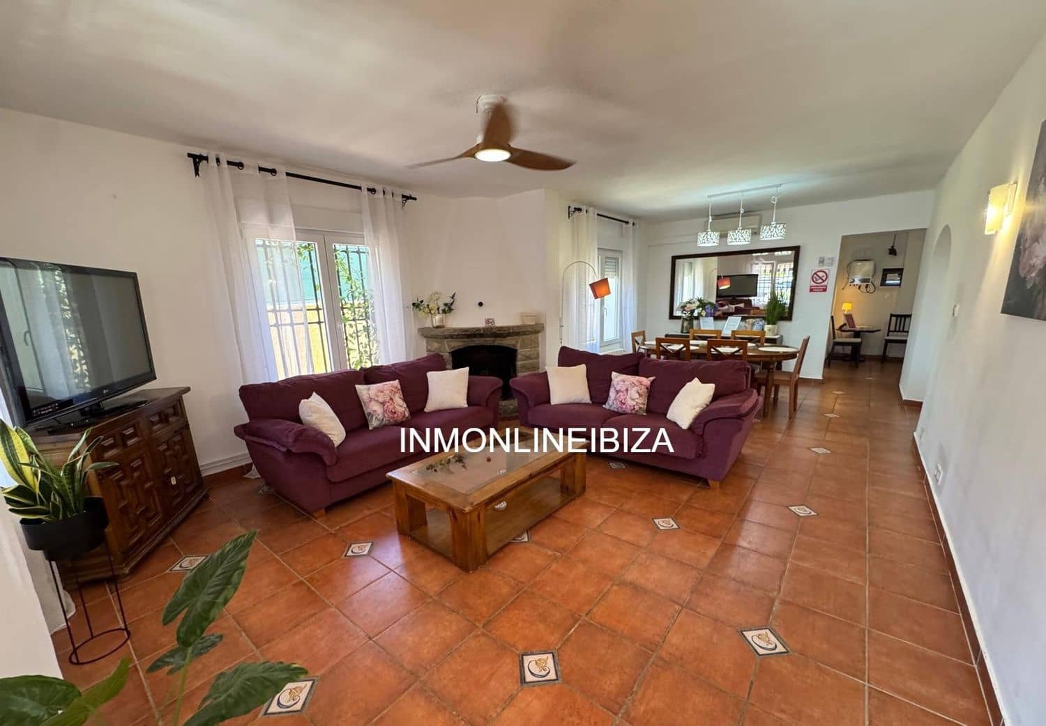 4 soverom Villa til leie i Alfaz del Pi / L'Alfas del Pi med svømmebasseng garasje - € 2 400 (Ref: 10108690)