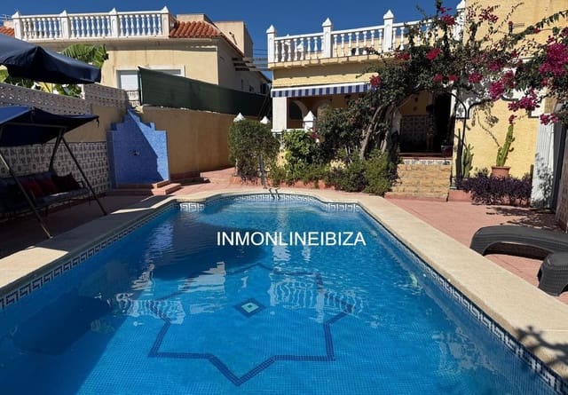 4 soveværelse Villa til leje i Pueblo - Urbanizaciones, Alfaz del Pi / L'Alfàs del Pi med swimmingpool garage - € 2.400 (Ref: 10108690)