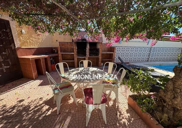 4 soveværelse Villa til leje i Pueblo - Urbanizaciones, Alfaz del Pi / L'Alfàs del Pi med swimmingpool garage - € 2.400 (Ref: 10108690)
