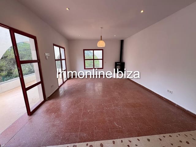 3 slaapkamer Villa te huur in Sant Antoni de Portmany met garage - € 2.600 (Ref: 10127644)