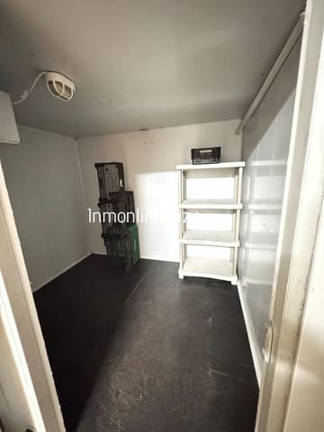 Commerciale da affittare in Santa Eulalia / Santa Eularia - 1.500 € (Rif: 10182372)