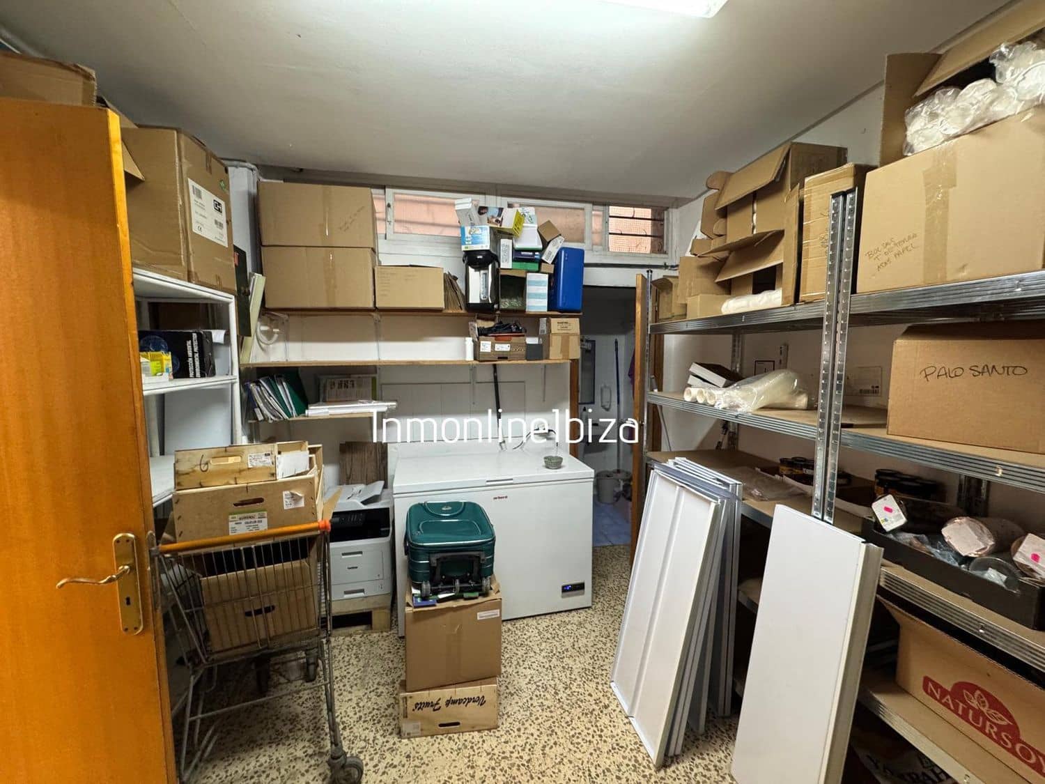 Commerciale da affittare in Santa Eulalia / Santa Eularia - 1.500 € (Rif: 10182372)