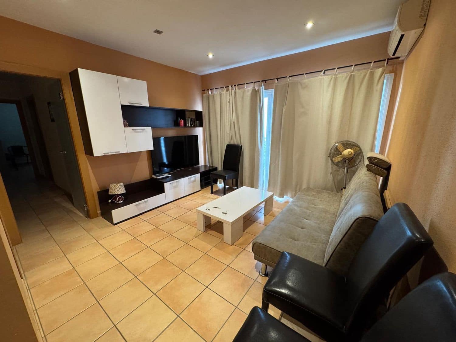 3 makuuhuone Huoneisto vuokrattavana paikassa Sant Antoni de Portmany mukana 
autotalli - 1 400 € (Ref: 10182373)