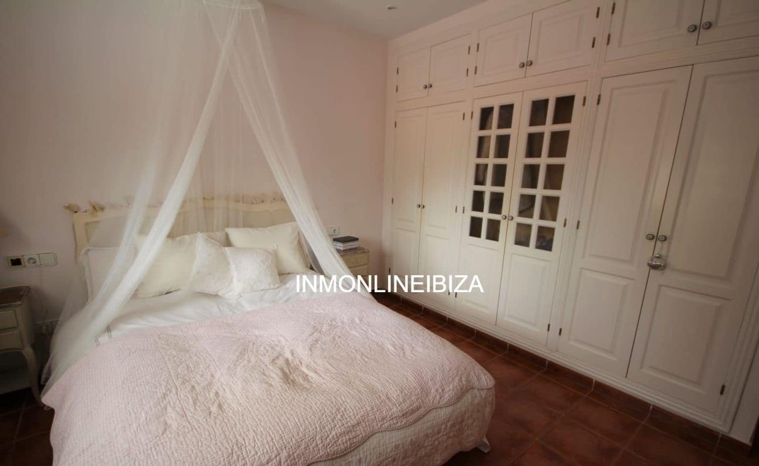2 bedroom Villa for rent in San Jose / Sant Josep de Sa Talaia with pool garage - € 3,000 (Ref: 4557326)
