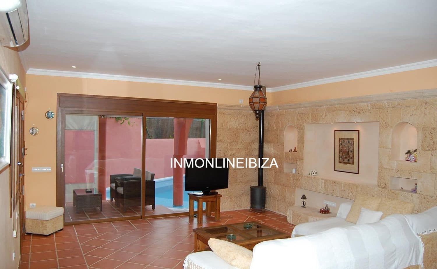2 bedroom Villa for rent in San Jose / Sant Josep de Sa Talaia with pool garage - € 3,000 (Ref: 4557326)