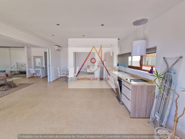 2 bedroom Townhouse for rent in Sant Llorenç de Balafia, Sant Joan de Labritja with garage - € 2,000 (Ref: 6869038)