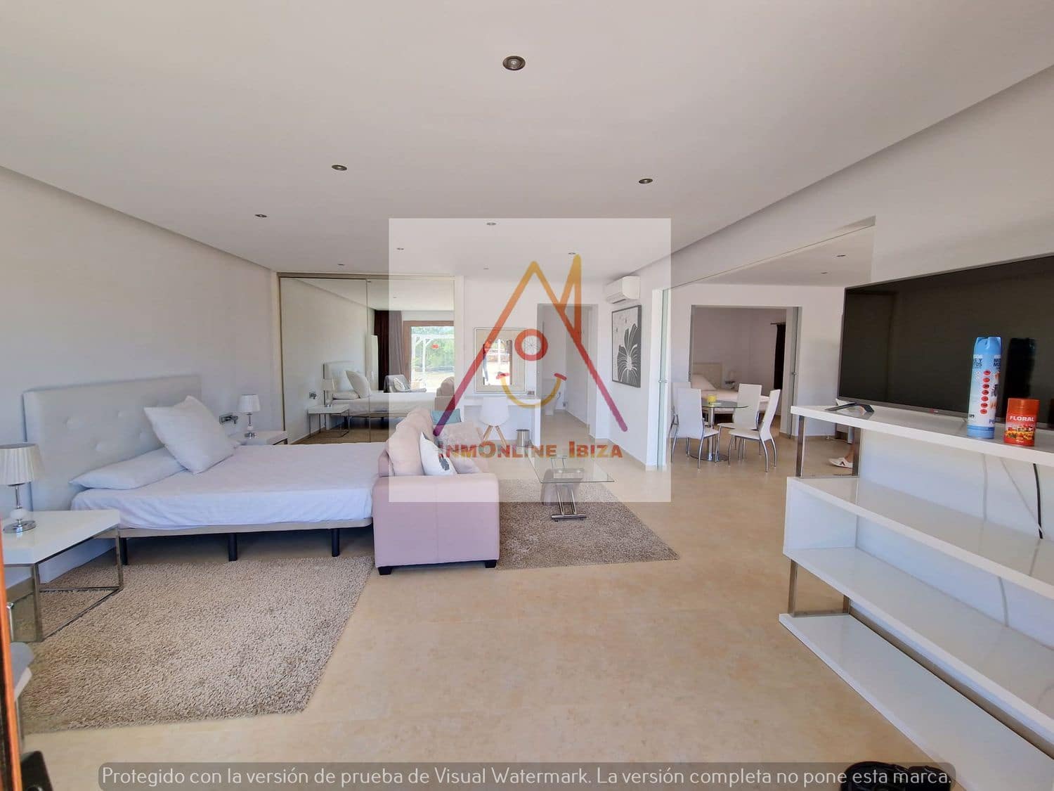 2 bedroom Townhouse for rent in Sant Llorenc de Balafia with garage - € 2,000 (Ref: 6869038)