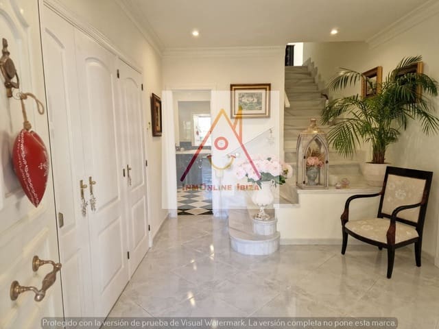 4 bedroom Villa for sale in Tárbena with garage - € 480,000 (Ref: 7226302)