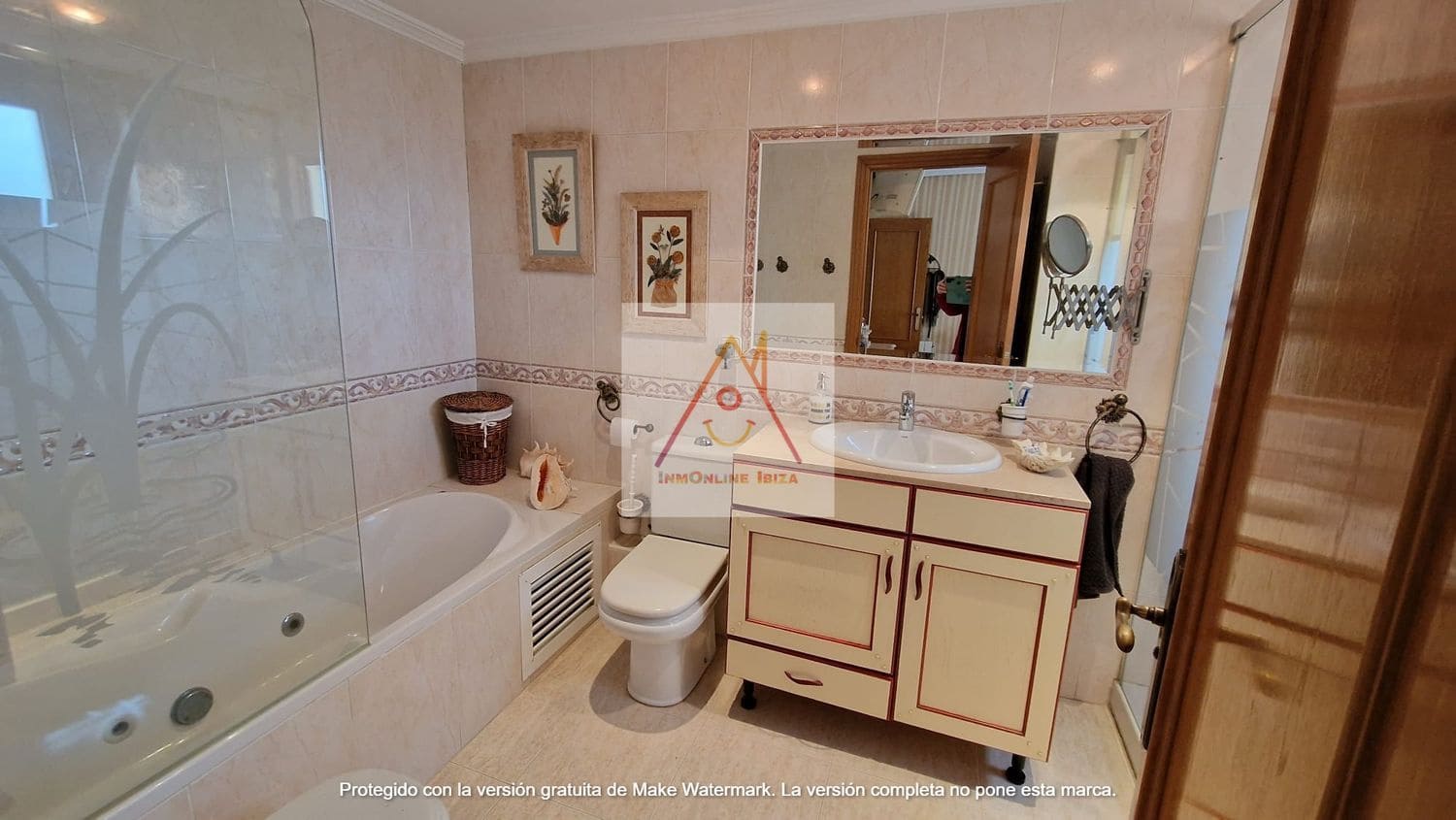 3 soveværelse Byhus til leje i Ibiza by med swimmingpool garage - € 5.000 (Ref: 7437835)