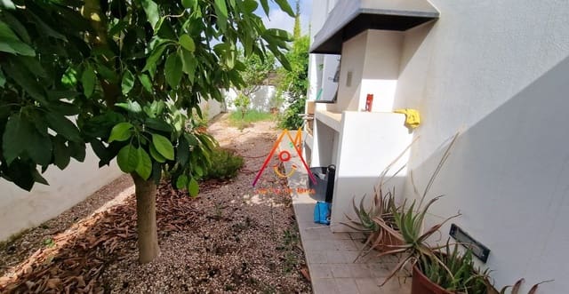 Maison de Ville de 3 chambres à louer à Santa Gertrudis de Fruitera, Santa Eulalia / Santa Eularia avec piscine garage - 4 000 € (Ref: 7715024)