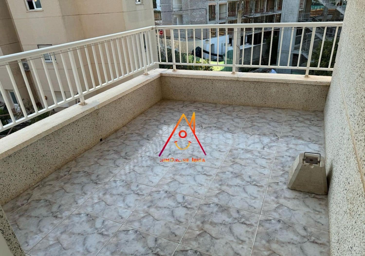 3 makuuhuone Huoneisto vuokrattavana paikassa Sant Antoni de Portmany mukana 
autotalli - 2 400 € (Ref: 8125566)