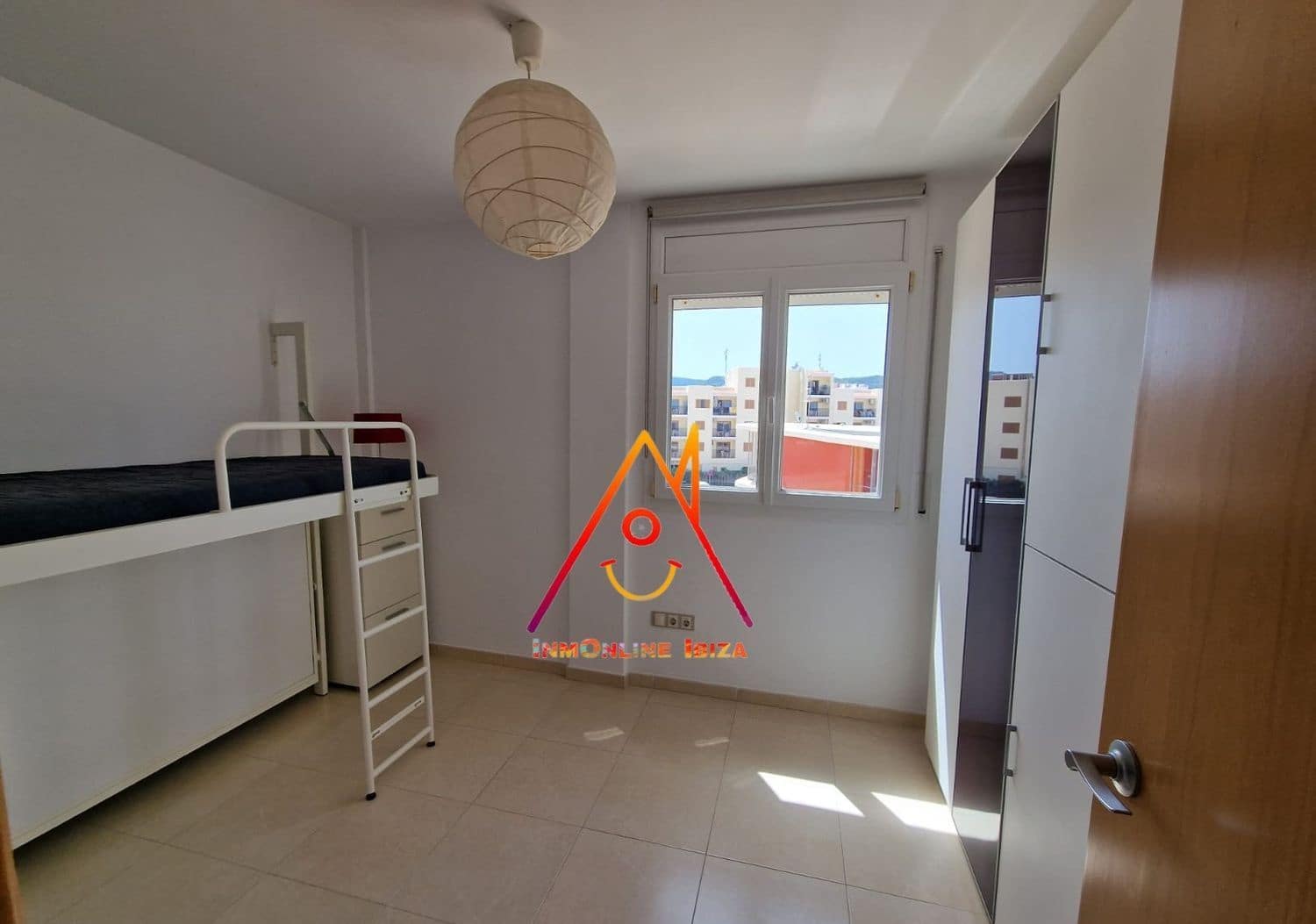 2 makuuhuone Huoneisto vuokrattavana paikassa San Jose / Sant Josep de Sa Talaia mukana uima-altaan 
autotalli - 1 200 € (Ref: 8168347)