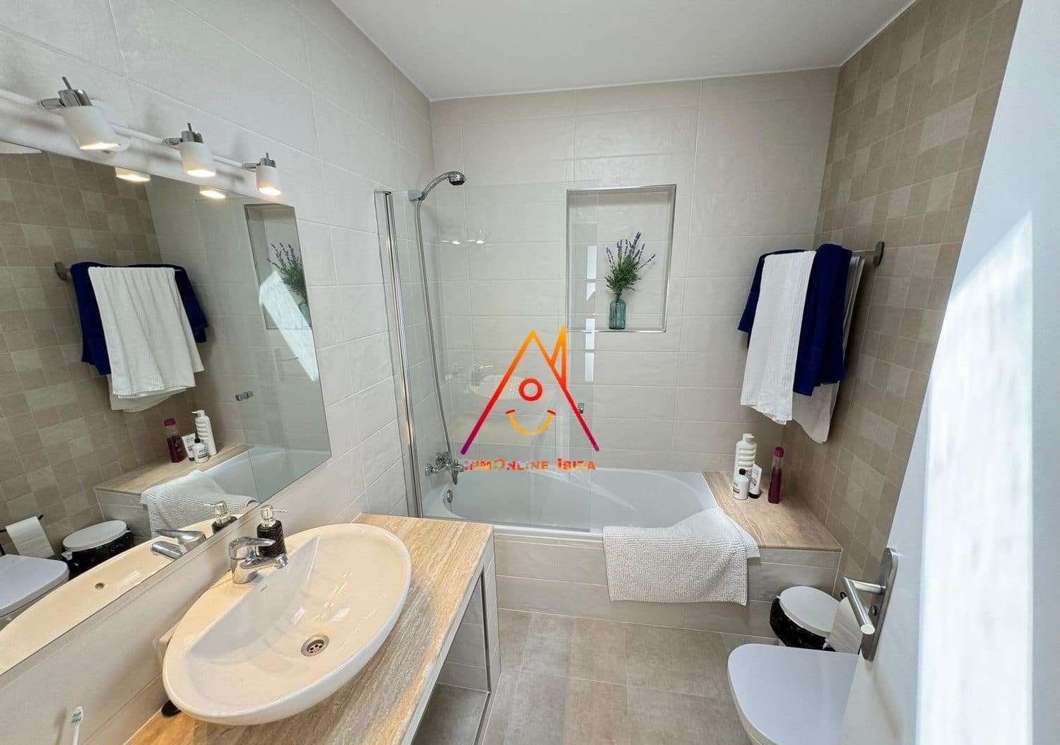 3 soveværelse Finca/Landehus til leje i Sant Antoni de Portmany med swimmingpool - € 5.000 (Ref: 8362074)