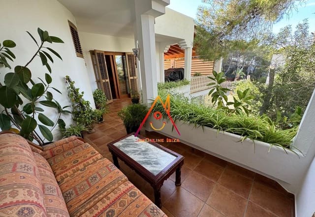 4 soverom Villa til salgs i Sant Antoni de Portmany - € 1 560 000 (Ref: 8671588)