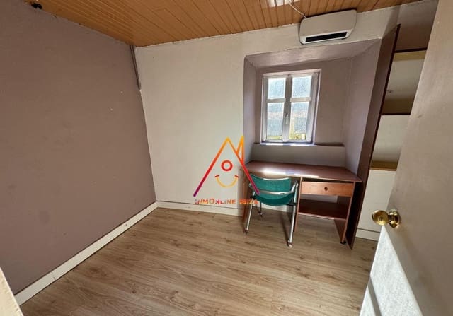 3 bedroom Finca/Country House for sale in Fornelos with garage - € 80,000 (Ref: 8737109)