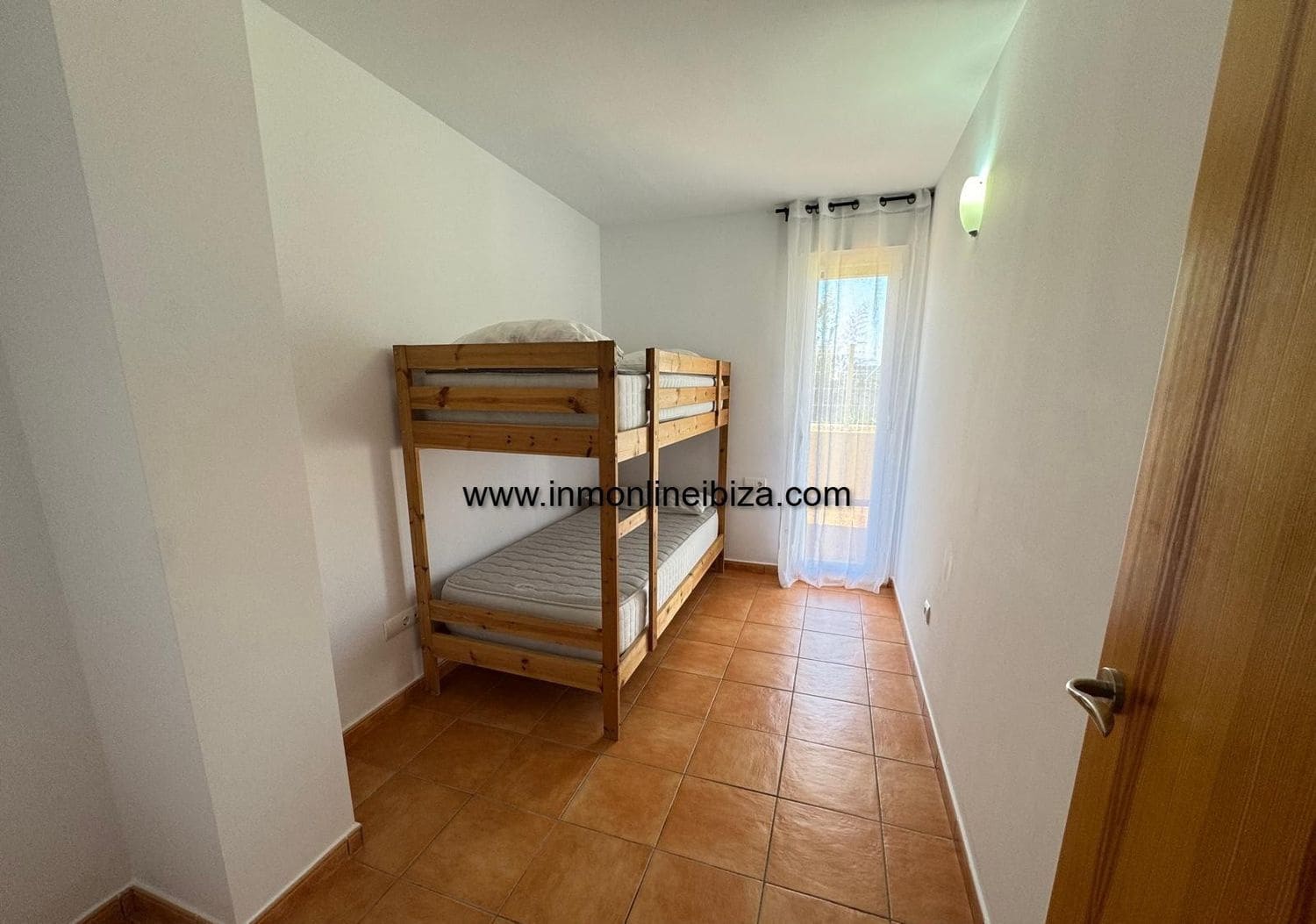 3 sypialnia Apartament do wynajęcia w Sant Rafael de Sa Creu z garażem - 1 500 € (Ref: 8994420)