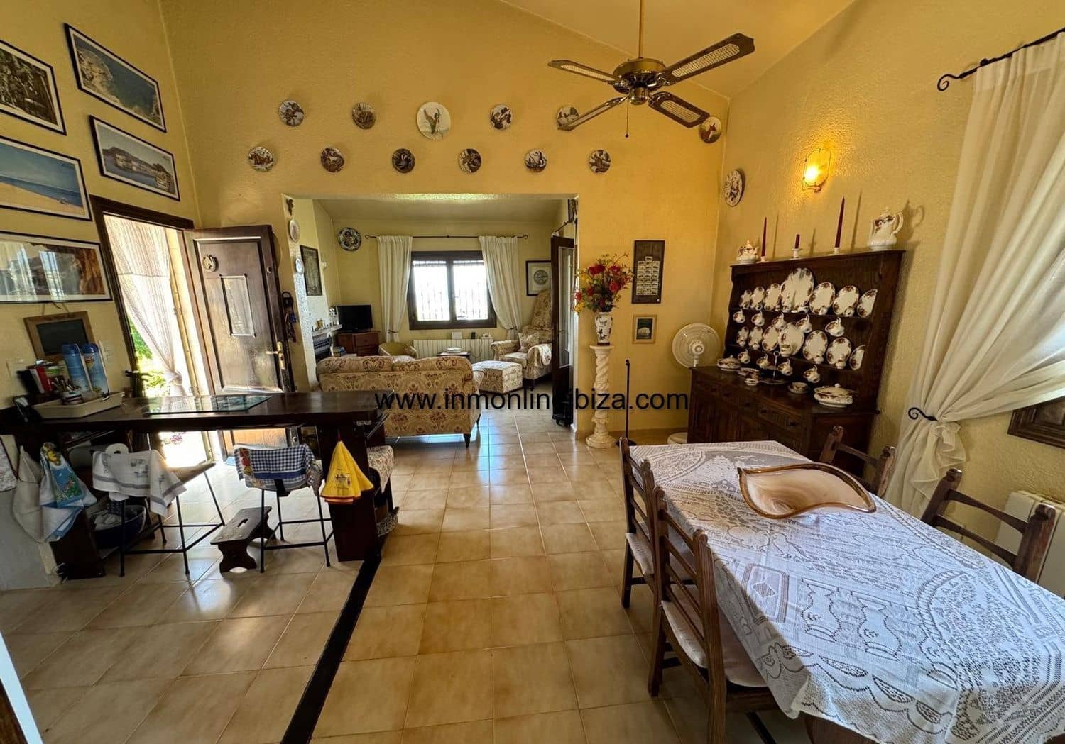 4 bedroom Villa for sale in Denia with pool garage - € 395,000 (Ref: 9047264)