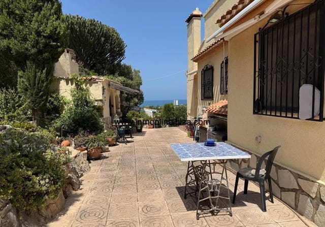 4 bedroom Villa for sale in El Montgó, Dénia with pool garage - € 395,000 (Ref: 9047264)