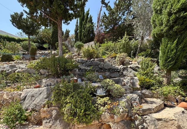 4 bedroom Villa for sale in El Montgó, Dénia with pool garage - € 395,000 (Ref: 9047264)